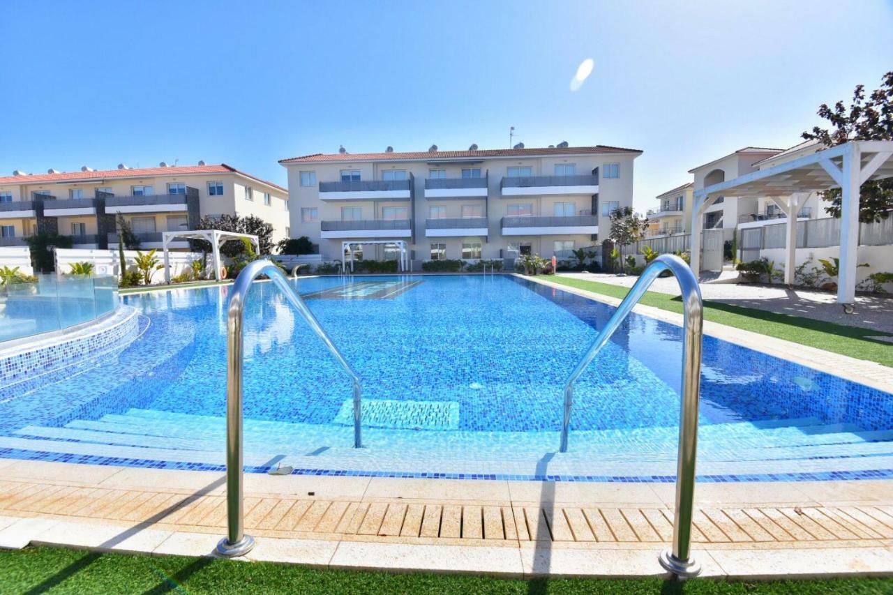 Limegrove Holiday Apartment Protaras Bagian luar foto